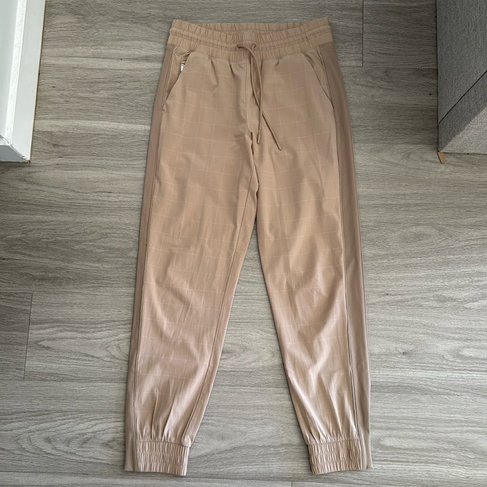 Athleta Brooklyn Textured Jogger - Picture 8 of 8